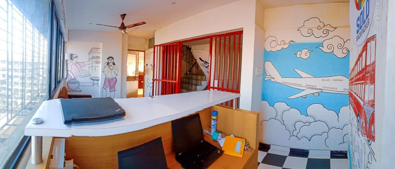 Solo Backpacker Albergue Bombay Exterior foto